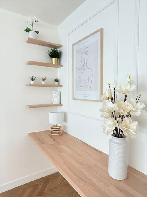 Appartamento Sublime Flat - Heart Of Paris - Le Marais Esterno foto